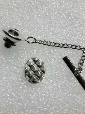 Modernist Tie Tack Vintage Silver Tone Mens Oval Pin, Diamond Cut Pattern